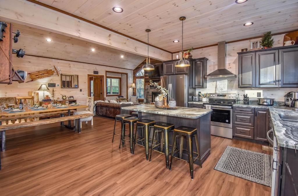 Nordic Mountain Modern Lodge - Family Friendly Luxury Cabin In Walden'S Ridge Sevierville Luaran gambar
